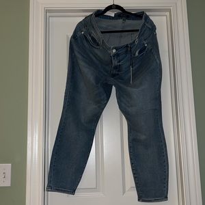 Judy Blue MAKENZIE Relaxed Fit Jeans (NWT)